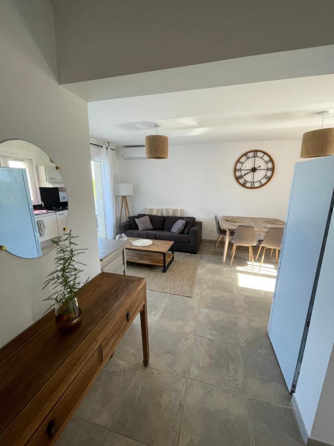 Bel Appartement Climatise, Vue Mer Червионе Экстерьер фото