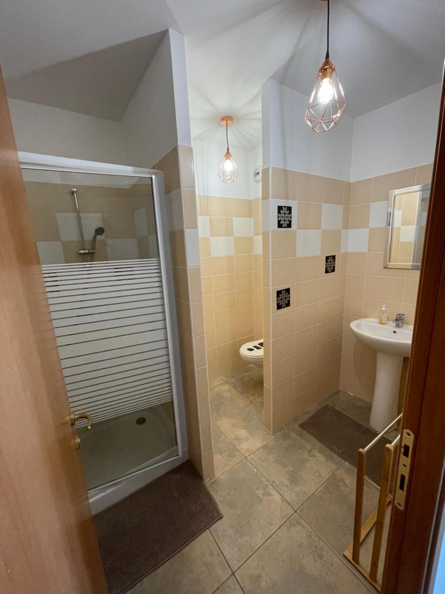 Bel Appartement Climatise, Vue Mer Червионе Экстерьер фото